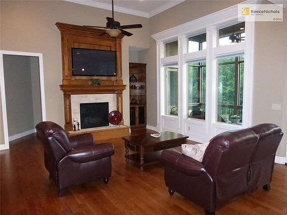 Living area w/ AMAZING views, & more built-ins.