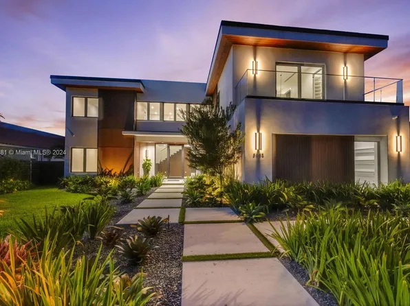 5855 SW 35th St, Miami, FL 33155