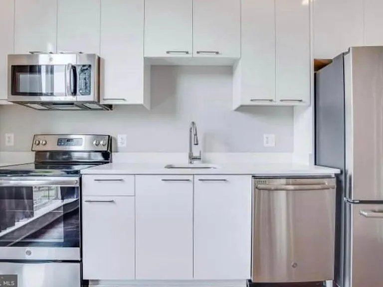 989 S Buchanan St #401 — Photo 7