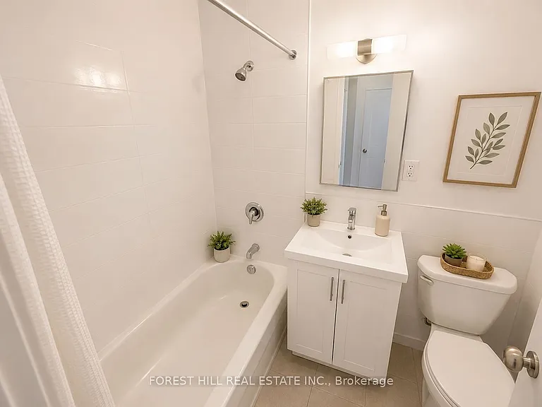 106 Goodwood Park Ct #720 — Photo 3