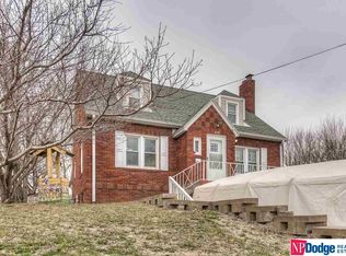 3122 S 15th St, Omaha, NE 68108