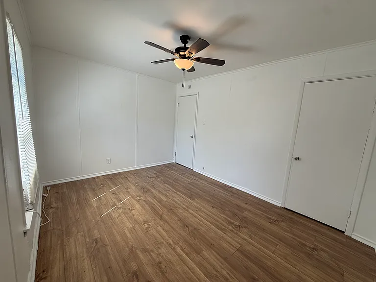 4914 Donnelly Ave #4914 — Photo 9