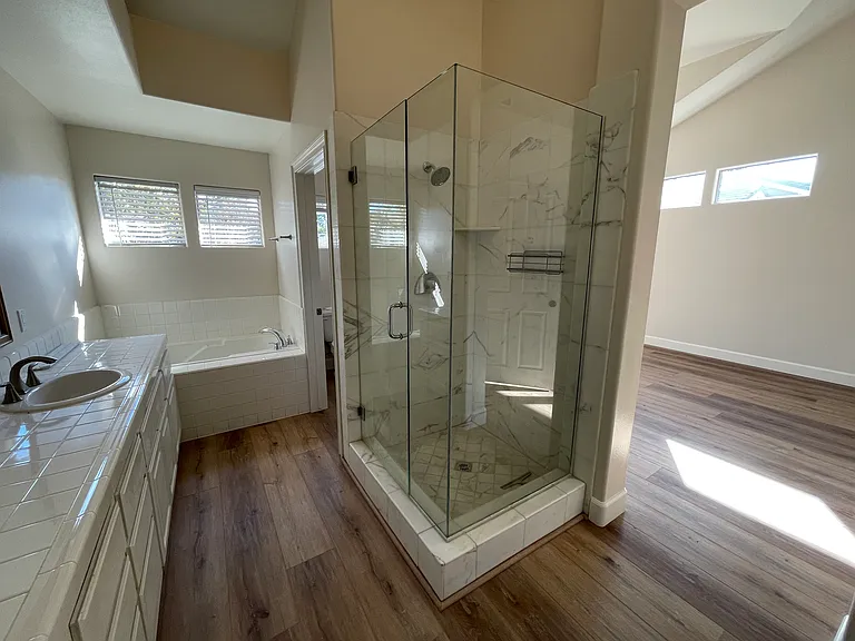1067 Terrace Hill Cir — Photo 10
