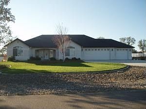 Beautiful Home on Extra Large Lot