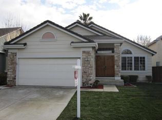 530 Sir Lancelot Dr, Tracy, CA 95376