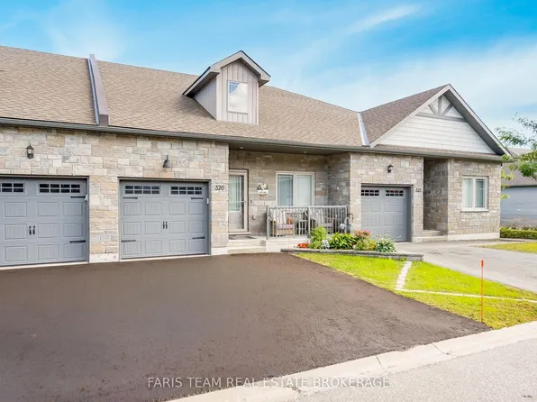 326 Lucy Ln, Severn, ON L3V 8L3