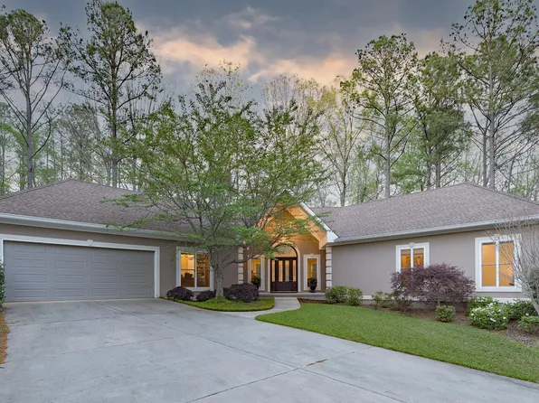 214 Holly Ln, Mc Cormick, SC 29835