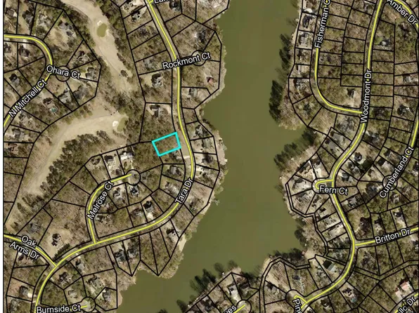 7298 Tara Dr, Villa Rica, GA 30180