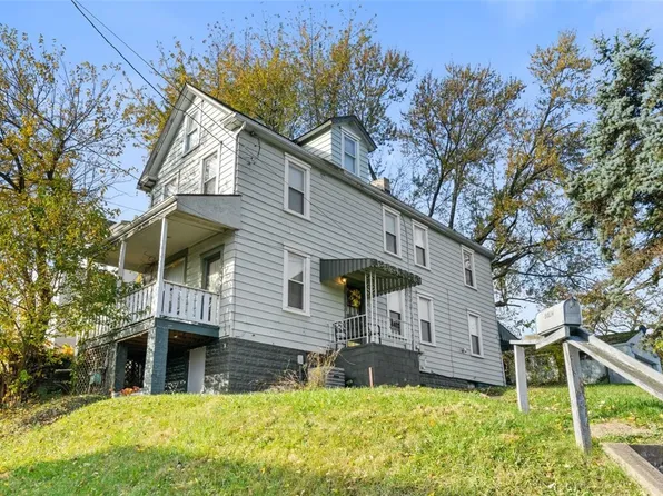 4402 Francis St, West Mifflin, PA 15122