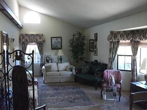 4th image of 301 Tognazzini Ave