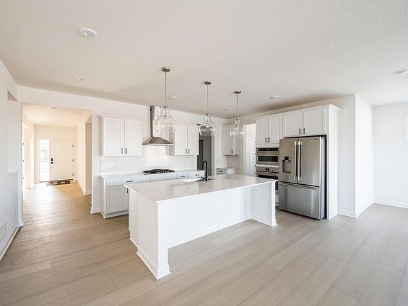 4th image of 5190 Long Pointe Bay