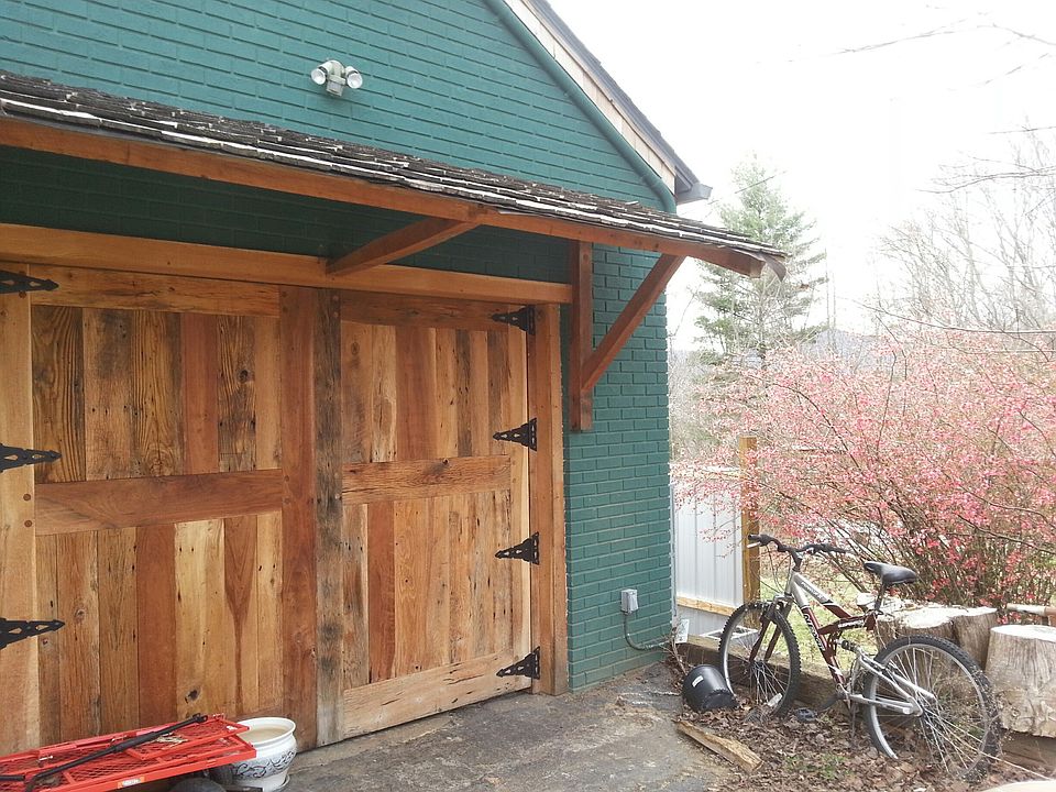 2nd image of 62 Grandview Rd