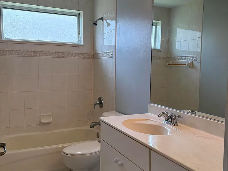 2126 SW Gailwood St — Photo 15