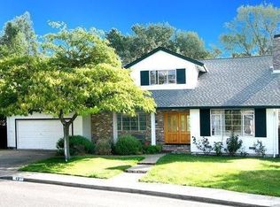 12 Thornton Ct, Novato, CA