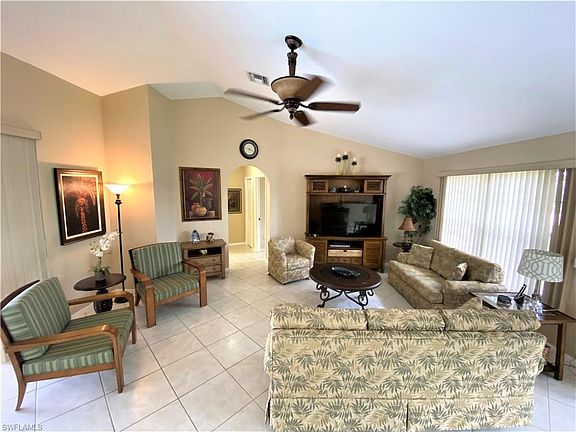 5th image of 2522 SW 32nd Ln