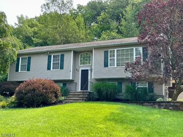 71 Layton Rd, Wantage Twp., NJ 07461