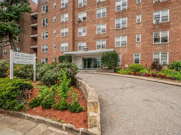 1111 Midland Avenue #4D, Bronxville, NY 10708