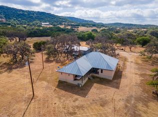 326 Rocky Creek Rd, Medina, TX 78055