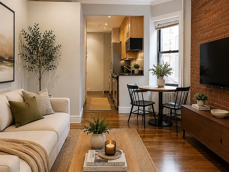 59 Barrow St #3C — Photo 1