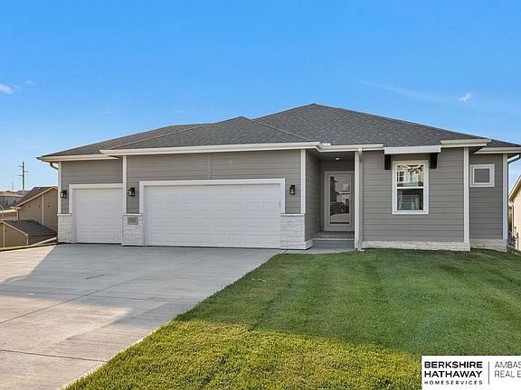 2nd image of 10312 S 110th Ave