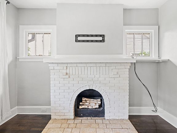 4th image of 136 Owsley Ave