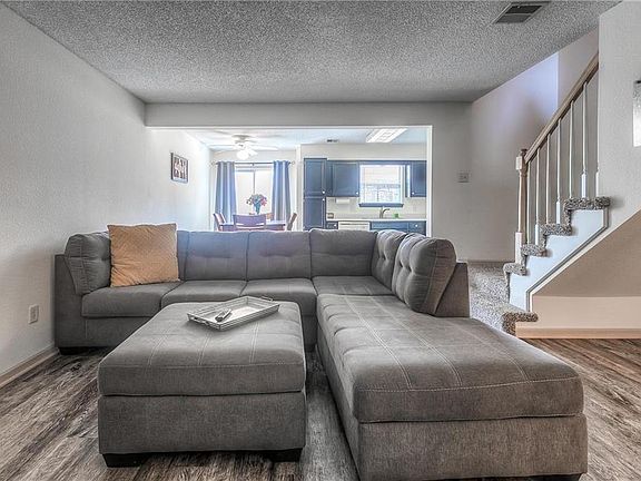 5th image of 6105 NE Moonstone Ct #22B