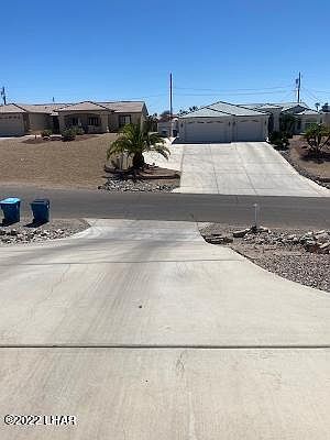 4th image of 2995 Applewood Dr