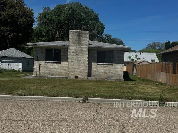 507 21st Ave S, Nampa, ID 83651