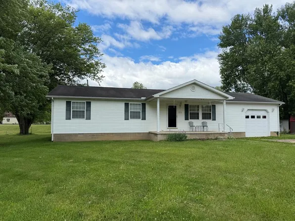 25 Lakeview Dr, Waverly, OH 45690