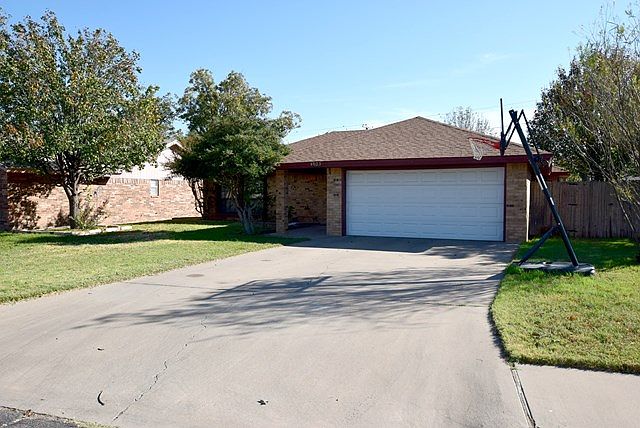 1st image of 4623 Brookdale Dr