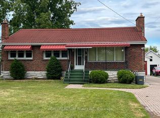43 Prince Of Wales Dr, Belleville, ON K8P 2T6