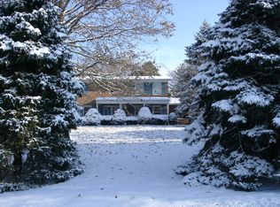 64 Bellerive Acres, Saint Louis, MO 63121