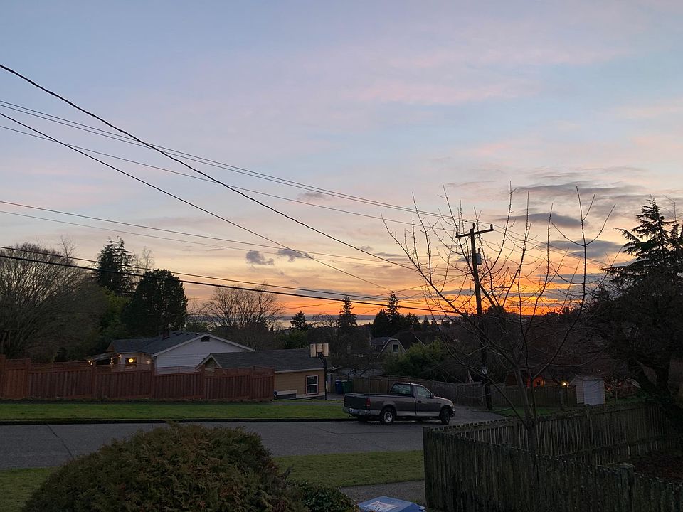 The view out the front of the unit.