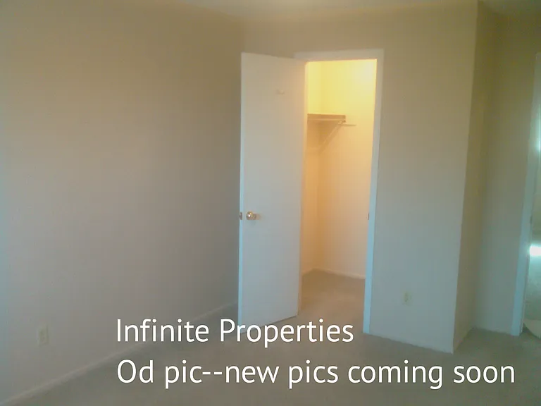 18691 E Brown Pl — Photo 3