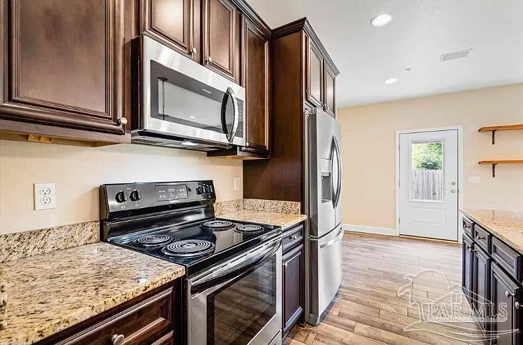 3501 Mossy Oak Villas Cir — Photo 8