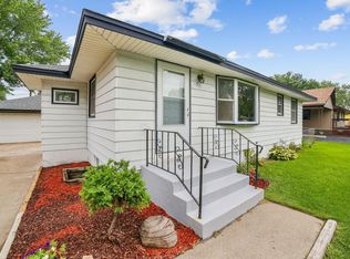 513 113th Ln NW, Coon Rapids, MN 55448