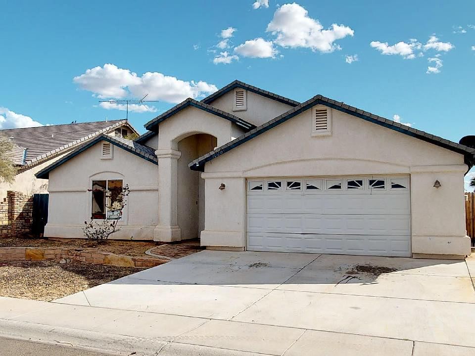 1st image of 10361 E 36th Pl