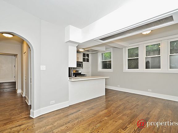 Living Room / Dining Room