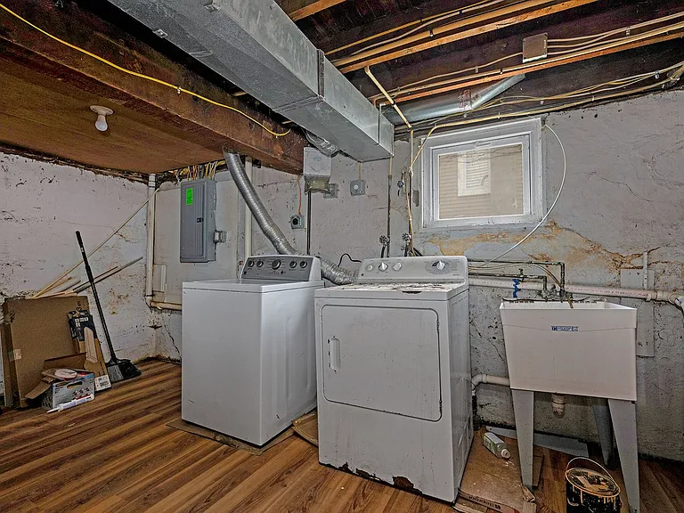 2802 Berwick Ave — Photo 20