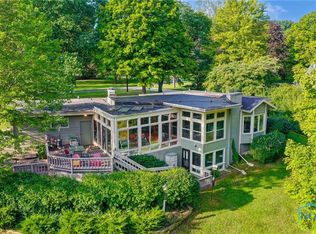 1574 Park Ridge Ln, Toledo, OH 43614
