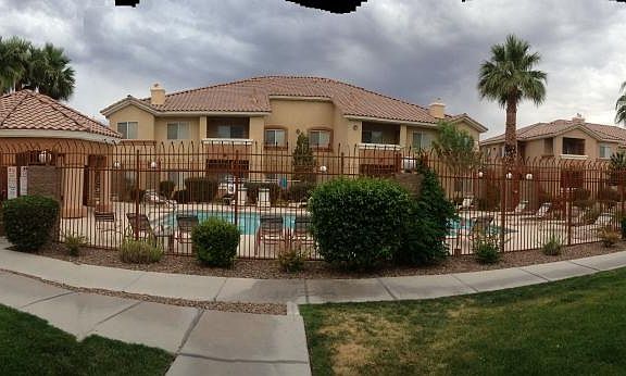 4th image of 1050 E Cactus Ave Unit 2072