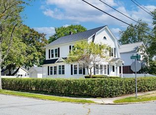 31 Washington Pkwy, Lowell, MA 01851