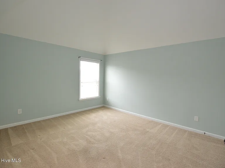 115 Pamlico Dr — Photo 25