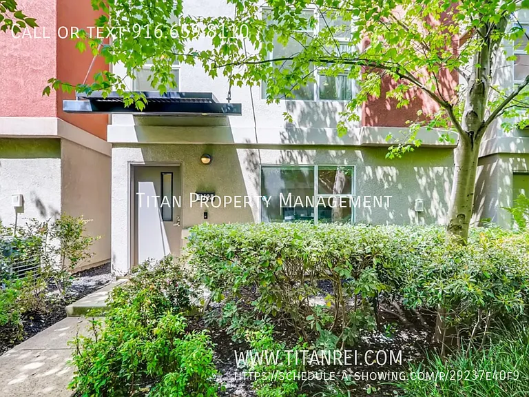 1722 W Socap Walk — Photo 1