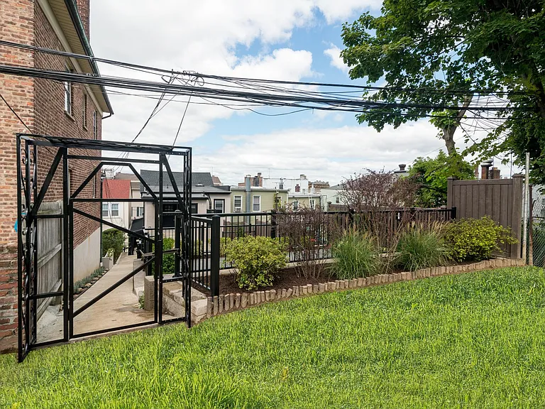 86 Main St #3 — Photo 18