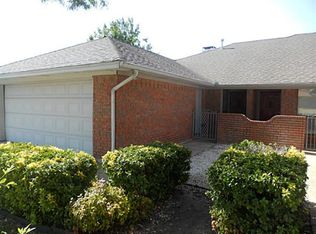 3716 W Country Club Dr, Irving, TX 75038