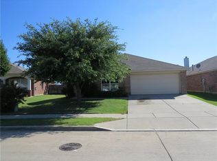 1624 Desperado Rd, Fort Worth, TX 76131