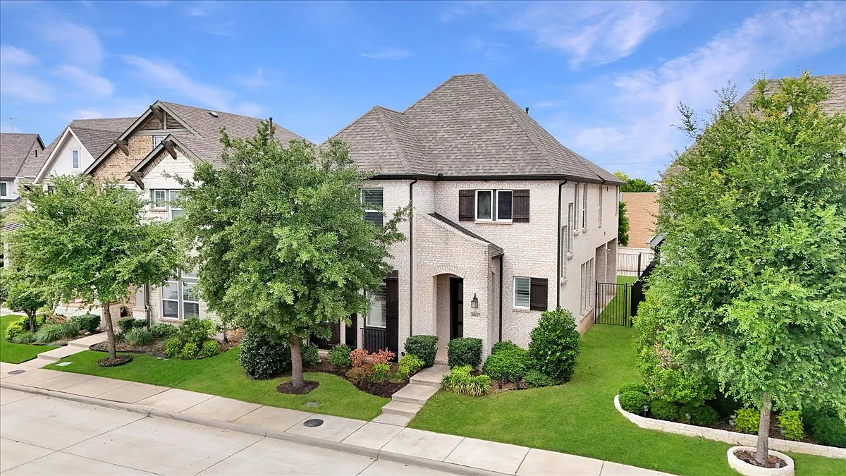 Building Photo - 8047 Sunflower Ln