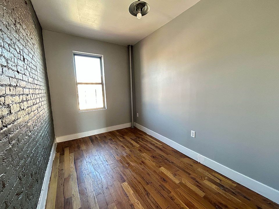 1st image of 152 Sherman Ave APT 46