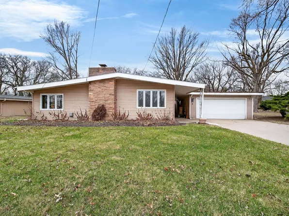 1511 Lewis Ave, Des Moines, IA 50315